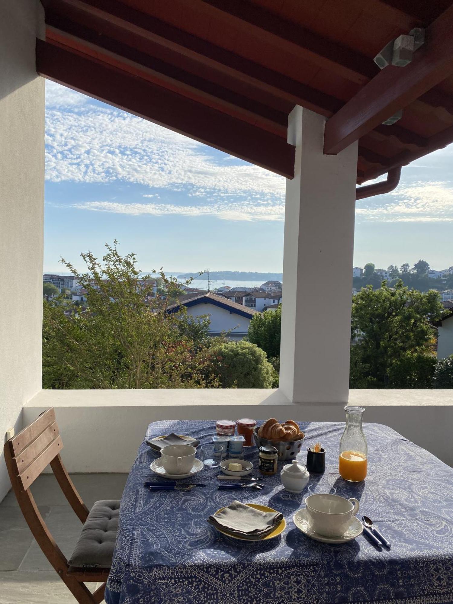 Calicho Bed & Breakfast Urrugne Luaran gambar